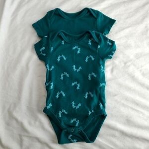 Hanes Baby Short Sleeve Cotton Blend Onesie 6-12 months
